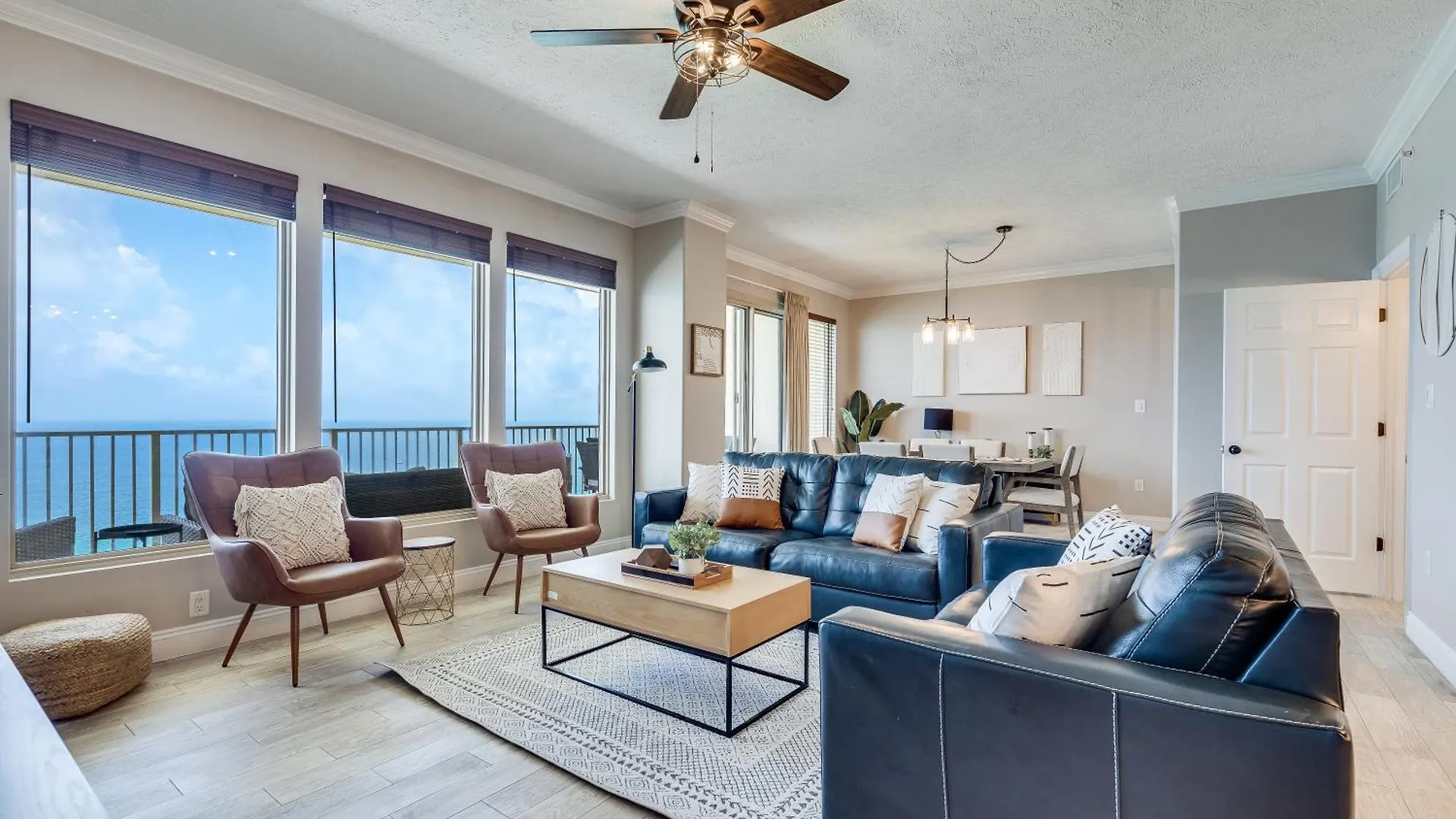 Newly Renovated Luxury Ocean Front Condo! Top Floor Condo With Penthouse Ocean Views! Panama City Beach 0*,  United States