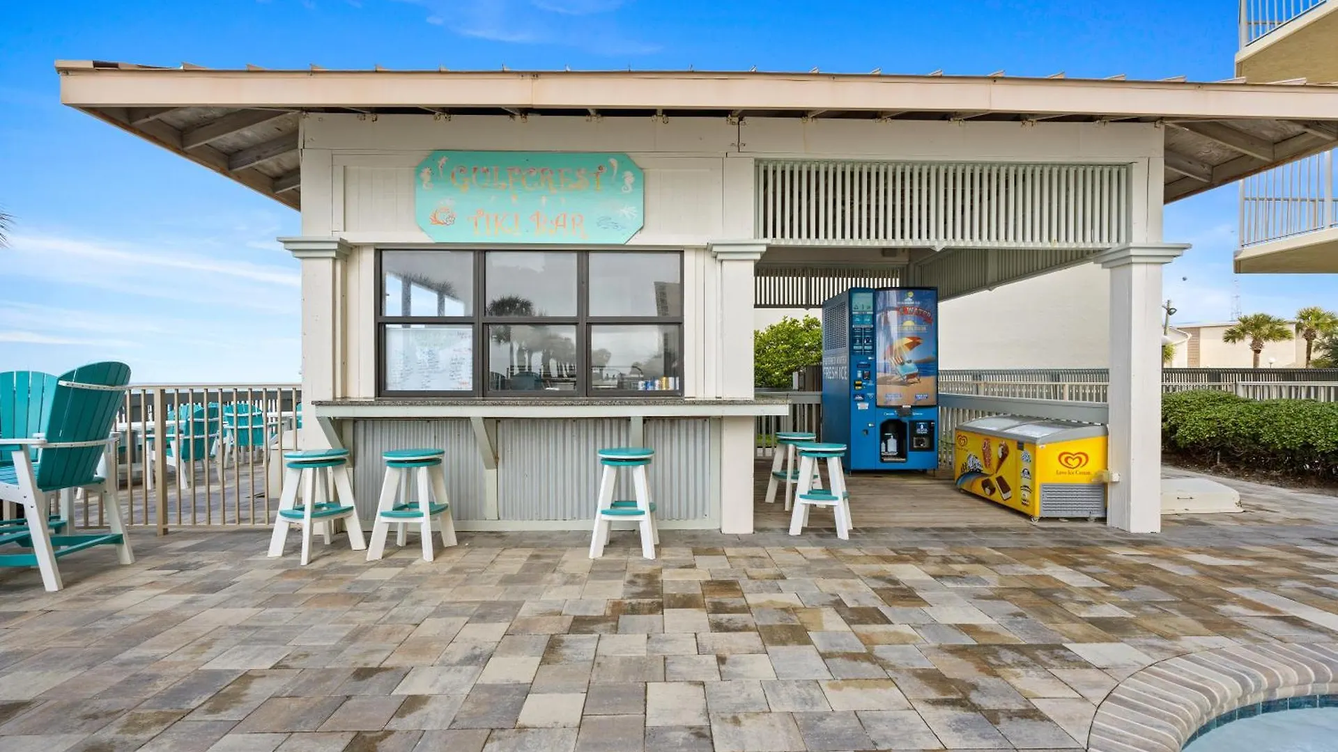 Holiday home Newly Renovated Luxury Ocean Front Condo! Top Floor Condo With Penthouse Ocean Views! Panama City Beach United States