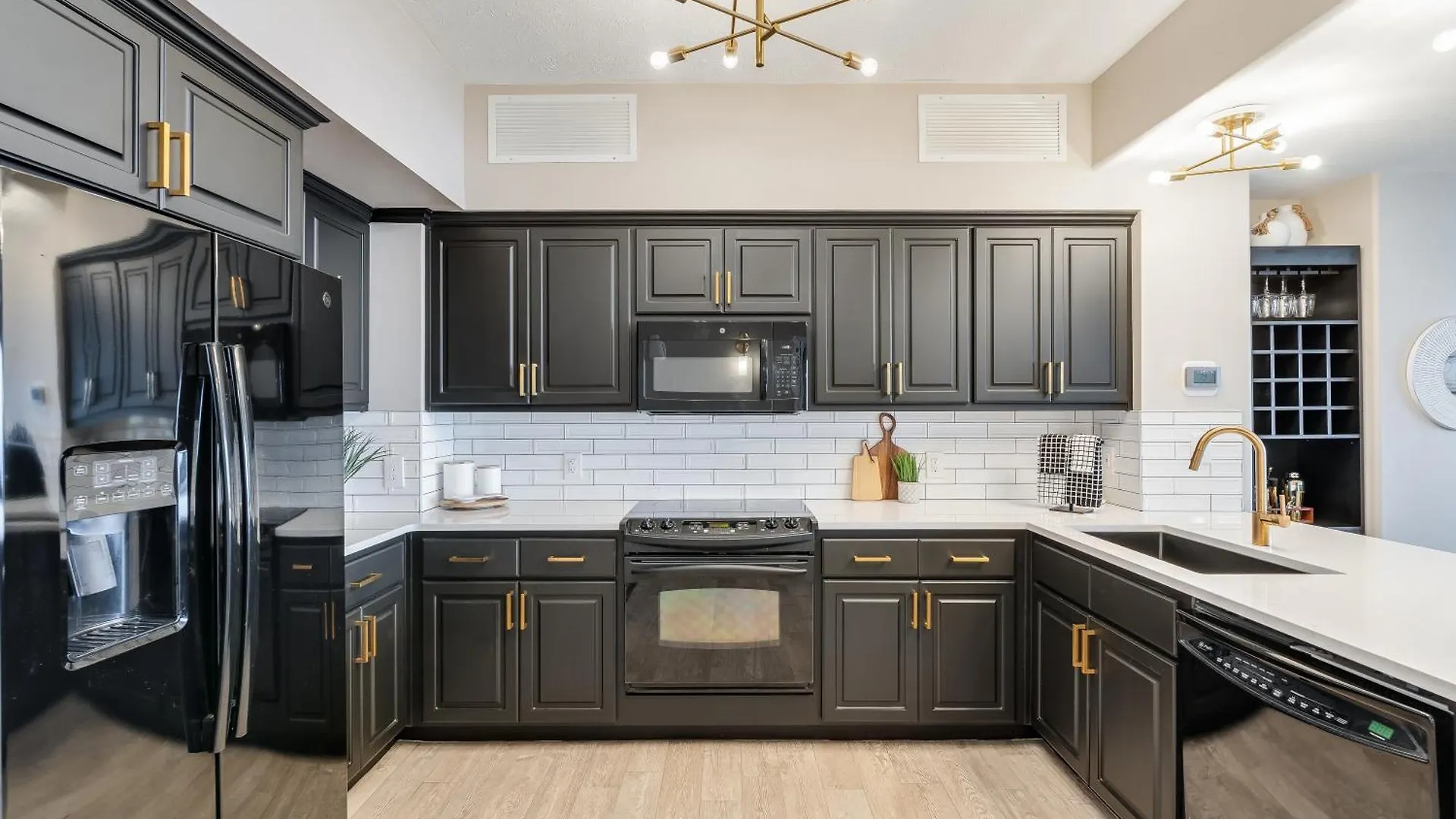 Newly Renovated Luxury Ocean Front Condo! Top Floor Condo With Penthouse Ocean Views! Panama City Beach 0*,  United States